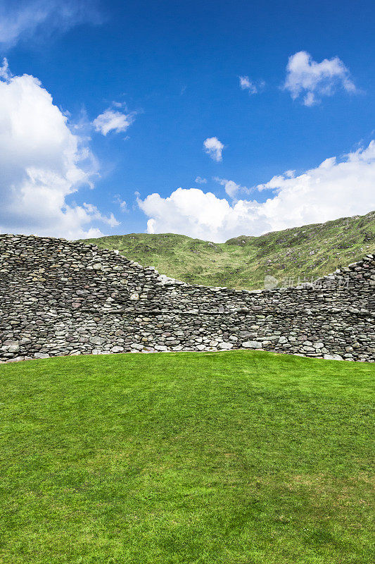 Staigue Stone Ringfort内部在凯利县，爱尔兰。